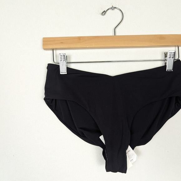 NWT Skin Black Full Coverage Scrunch Bikini Bottoms Size S - Picture 3 of 7